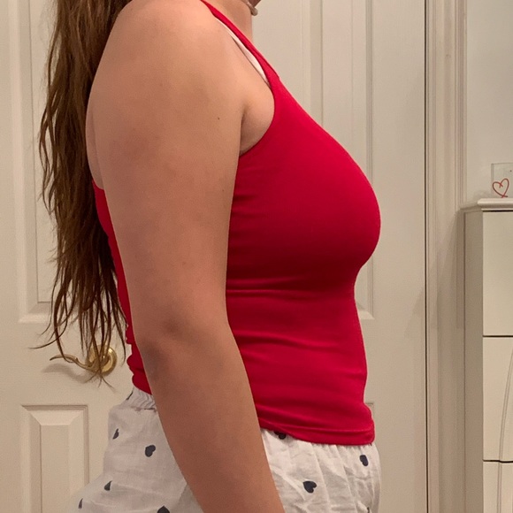 Red halter top - Picture 2 of 4